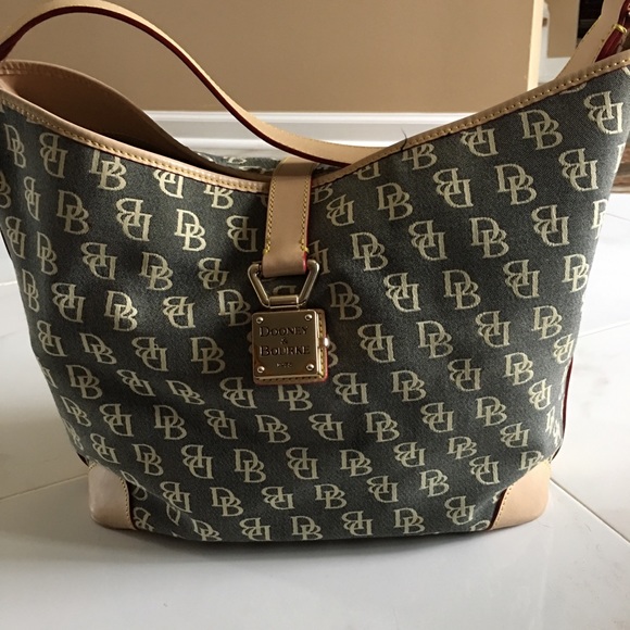 Dooney & Bourke Handbags - Dooney & Bourke Bag Used condition! Price is Firm